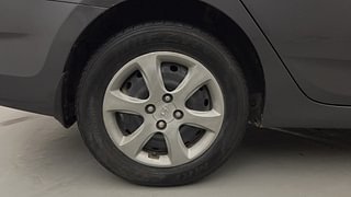 Used 2013 Hyundai Verna Fluidic 1.6 VTVT EX Petrol Manual tyres RIGHT REAR TYRE RIM VIEW