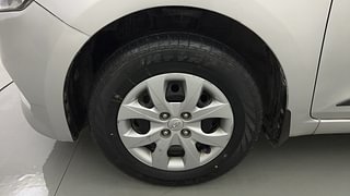 Used 2017 Hyundai Elite i20 Sportz 1.2 Petrol Manual tyres LEFT FRONT TYRE RIM VIEW