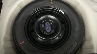 Used 2021 Maruti Suzuki Swift VXI Petrol Manual tyres SPARE TYRE VIEW