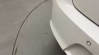 Used 2021 Maruti Suzuki Swift VXI Petrol Manual dents MINOR SCRATCH