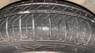Used 2015 Renault Kwid RXT Petrol Manual tyres RIGHT FRONT TYRE TREAD VIEW