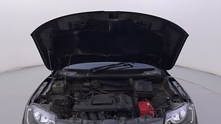 Used 2015 Renault Kwid RXT Petrol Manual engine ENGINE & BONNET OPEN FRONT VIEW