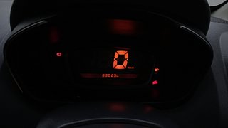 Used 2015 Renault Kwid RXT Petrol Manual interior CLUSTERMETER VIEW