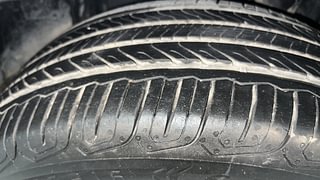 Used 2023 Volkswagen Virtus Comfortline 1.0 TSI MT Petrol Manual tyres LEFT REAR TYRE TREAD VIEW