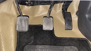 Used 2021 Hyundai Grand i10 Nios Magna 1.2 Kappa VTVT Petrol Manual interior PEDALS VIEW