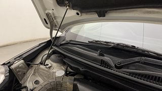 Used 2018 Maruti Suzuki Baleno Zeta 1.2 AT Petrol Automatic engine ENGINE RIGHT SIDE HINGE & APRON VIEW
