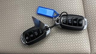 Used 2022 Hyundai Verna SX Opt IVT Petrol Petrol Automatic extra CAR KEY VIEW