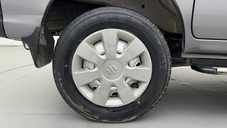 Used 2022 Maruti Suzuki Eeco 5 STR AC (O) Petrol Manual tyres RIGHT REAR TYRE RIM VIEW