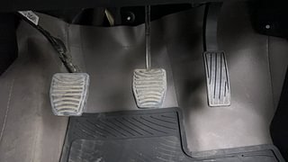Used 2022 Mahindra XUV700 AX 5 Petrol MT 5 STR Petrol Manual interior PEDALS VIEW