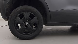 Used 2022 Tata Punch Accomplished MT Petrol Manual tyres RIGHT REAR TYRE RIM VIEW