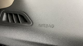 Used 2022 Hyundai Verna SX Opt IVT Petrol Petrol Automatic top_features Airbags