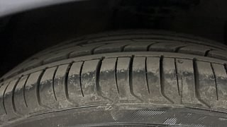 Used 2014 Hyundai Grand i10 Asta AT 1.2 Kappa VTVT Petrol Automatic tyres RIGHT FRONT TYRE TREAD VIEW
