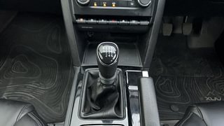 Used 2022 Mahindra XUV700 AX 5 Petrol MT 5 STR Petrol Manual interior GEAR  KNOB VIEW