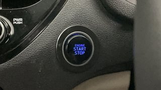 Used 2022 Hyundai Verna SX Opt IVT Petrol Petrol Automatic top_features Keyless start