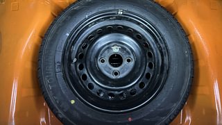 Used 2021 Maruti Suzuki S-Presso VXi Petrol Manual tyres SPARE TYRE VIEW