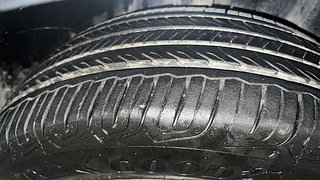 Used 2023 Volkswagen Virtus Comfortline 1.0 TSI MT Petrol Manual tyres RIGHT REAR TYRE TREAD VIEW
