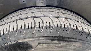 Used 2022 Maruti Suzuki Wagon R 1.2 ZXi 1.2 Petrol Manual tyres RIGHT FRONT TYRE TREAD VIEW