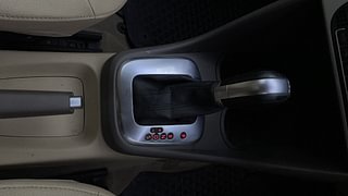 Used 2016 volkswagen Vento 1.2L Highline Petrol AT Petrol Automatic interior GEAR  KNOB VIEW