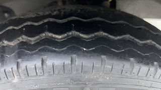 Used 2022 Maruti Suzuki Eeco 5 STR AC (O) Petrol Manual tyres RIGHT FRONT TYRE TREAD VIEW