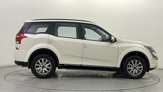 Used 2021 Mahindra XUV500 W9 Diesel Manual exterior RIGHT SIDE VIEW