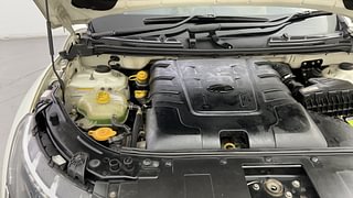 Used 2021 Mahindra XUV500 W9 Diesel Manual engine ENGINE RIGHT SIDE VIEW