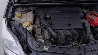 Used 2013 Ford Figo Duratec Petrol ZXI 1.2 Petrol Manual engine ENGINE RIGHT SIDE VIEW