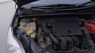 Used 2013 Ford Figo Duratec Petrol ZXI 1.2 Petrol Manual engine ENGINE RIGHT SIDE HINGE & APRON VIEW