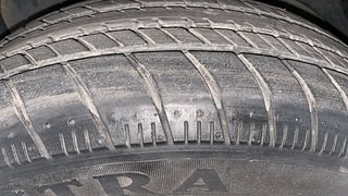 Used 2013 Ford Figo Duratec Petrol ZXI 1.2 Petrol Manual tyres LEFT FRONT TYRE TREAD VIEW