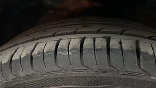 Used 2014 Hyundai Grand i10 Asta AT 1.2 Kappa VTVT Petrol Automatic tyres LEFT FRONT TYRE TREAD VIEW