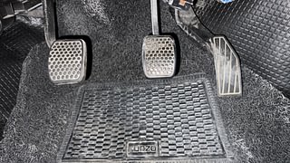 Used 2018 Maruti Suzuki Alto 800 LXi Petrol Manual interior PEDALS VIEW