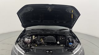 Used 2023 Volkswagen Virtus Comfortline 1.0 TSI MT Petrol Manual engine ENGINE & BONNET OPEN FRONT VIEW