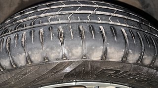 Used 2023 Maruti Suzuki Swift ZXI Plus Petrol Manual tyres RIGHT FRONT TYRE TREAD VIEW