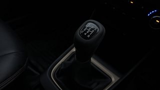 Used 2022 Tata Punch Accomplished MT Petrol Manual interior GEAR  KNOB VIEW