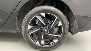 Used 2022 Hyundai Verna SX Opt IVT Petrol Petrol Automatic tyres LEFT REAR TYRE RIM VIEW