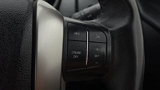 Used 2021 Mahindra XUV500 W9 Diesel Manual top_features Cruise control