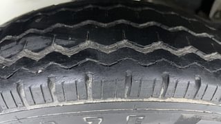 Used 2022 Maruti Suzuki Eeco 5 STR AC (O) Petrol Manual tyres RIGHT REAR TYRE TREAD VIEW