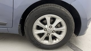 Used 2014 Hyundai Grand i10 Asta AT 1.2 Kappa VTVT Petrol Automatic tyres RIGHT FRONT TYRE RIM VIEW