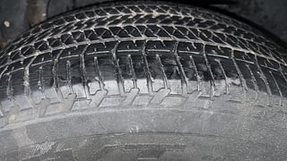 Used 2021 Mahindra XUV500 W9 Diesel Manual tyres RIGHT REAR TYRE TREAD VIEW