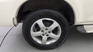 Used 2022 Mahindra Scorpio S5 Diesel Manual tyres RIGHT REAR TYRE RIM VIEW