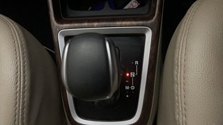 Used 2019 Maruti Suzuki Dzire ZXi Plus AMT Petrol Automatic interior GEAR  KNOB VIEW