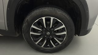 Used 2021 maruti-suzuki Vitara Brezza ZXi Plus Petrol Manual tyres RIGHT FRONT TYRE RIM VIEW