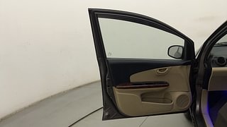 Used 2015 Honda Mobilio V Petrol + CNG (Outside Fitted) Petrol+cng Manual interior LEFT FRONT DOOR OPEN VIEW