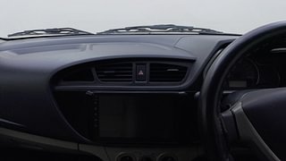 Used 2017 Maruti Suzuki Alto K10 VXi Petrol Manual top_features Integrated (in-dash) music system