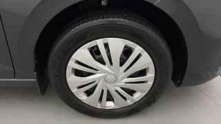 Used 2024 Volkswagen Virtus Comfortline 1.0 TSI MT Petrol Manual tyres RIGHT FRONT TYRE RIM VIEW
