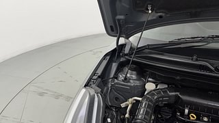 Used 2021 Maruti Suzuki Baleno Zeta Petrol Manual engine ENGINE RIGHT SIDE HINGE & APRON VIEW