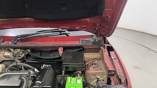 Used 2016 Renault Kwid RXT Petrol Manual engine ENGINE LEFT SIDE HINGE & APRON VIEW