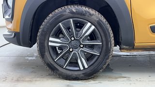 Used 2023 Renault Kwid Climber 1.0l SCE Petrol MT Petrol Manual tyres LEFT FRONT TYRE RIM VIEW