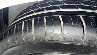 Used 2022 Hyundai New i20 Asta (O) 1.5 MT Diesel Diesel Manual tyres RIGHT FRONT TYRE TREAD VIEW