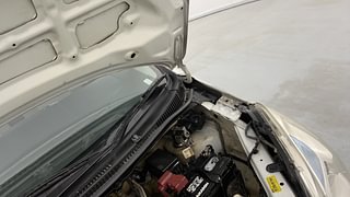 Used 2014 Maruti Suzuki Wagon R 1.0 [2010-2019] VXi Petrol Manual engine ENGINE LEFT SIDE HINGE & APRON VIEW