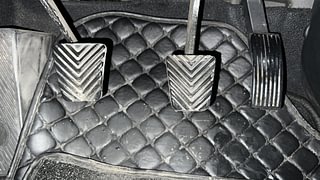 Used 2019 Hyundai Elite i20 Asta 1.2 (O) Petrol Manual interior PEDALS VIEW